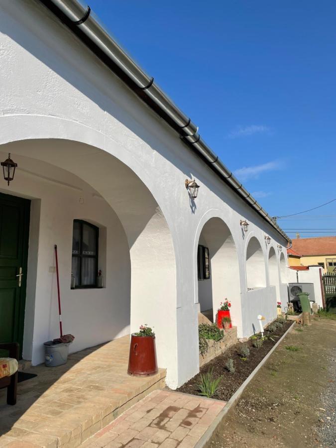 Fuszeres Porta Villa Mihalyfa Exterior foto