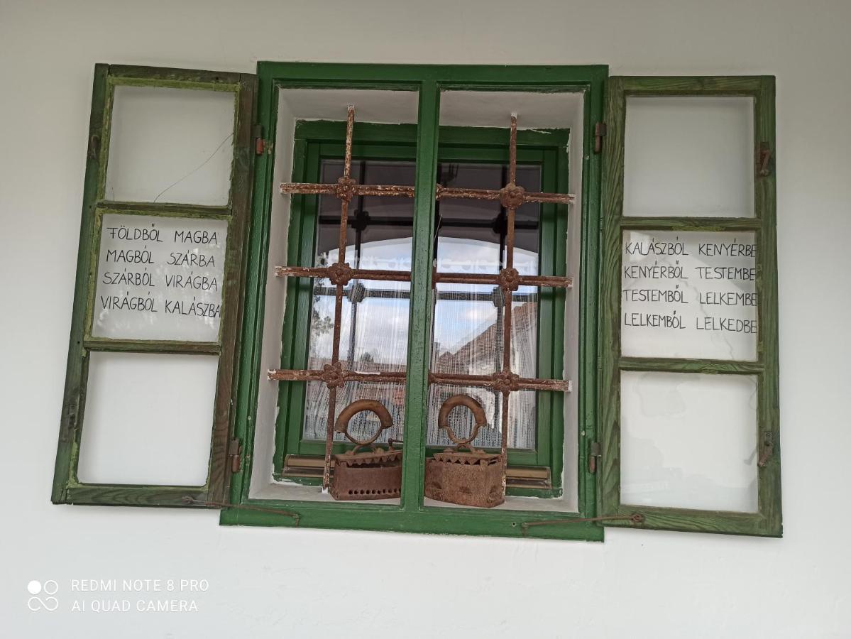 Fuszeres Porta Villa Mihalyfa Exterior foto